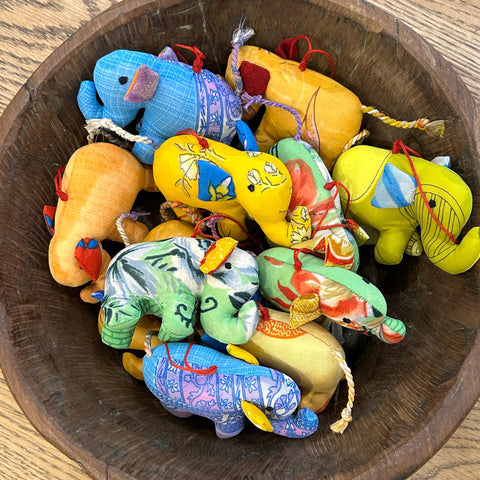 Sari Elephants