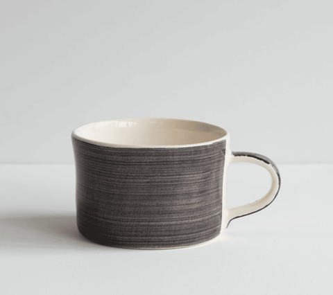 Beautiful Portuguese mugs showcasing traditional designs and colours, perfect for adding charm to your kitchen collection.