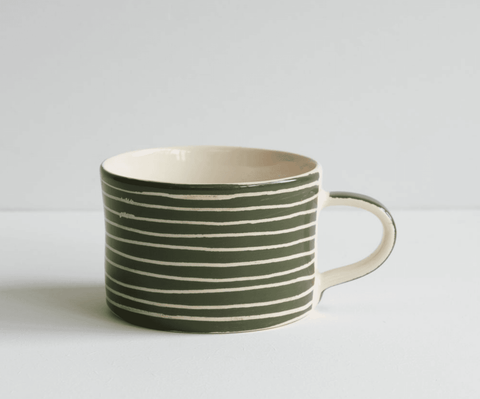 Beautiful Portuguese mugs showcasing traditional designs and colours, perfect for adding charm to your kitchen collection.