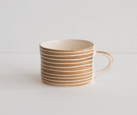 Beautiful Portuguese mugs showcasing traditional designs and colours, perfect for adding charm to your kitchen collection.
