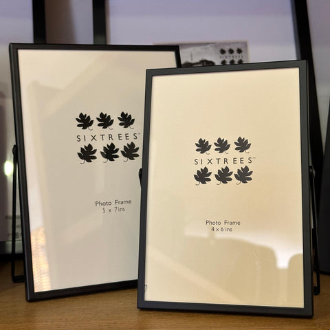 Black Metal Photo Frame