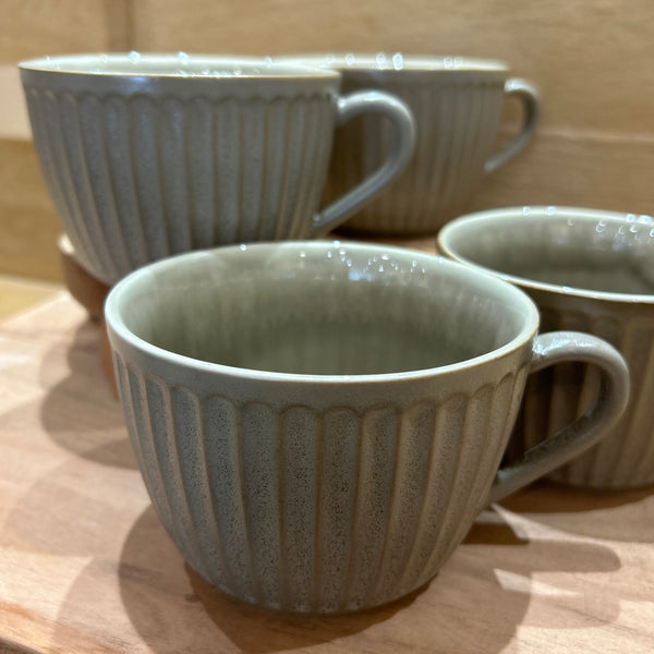 Pleat Mug
