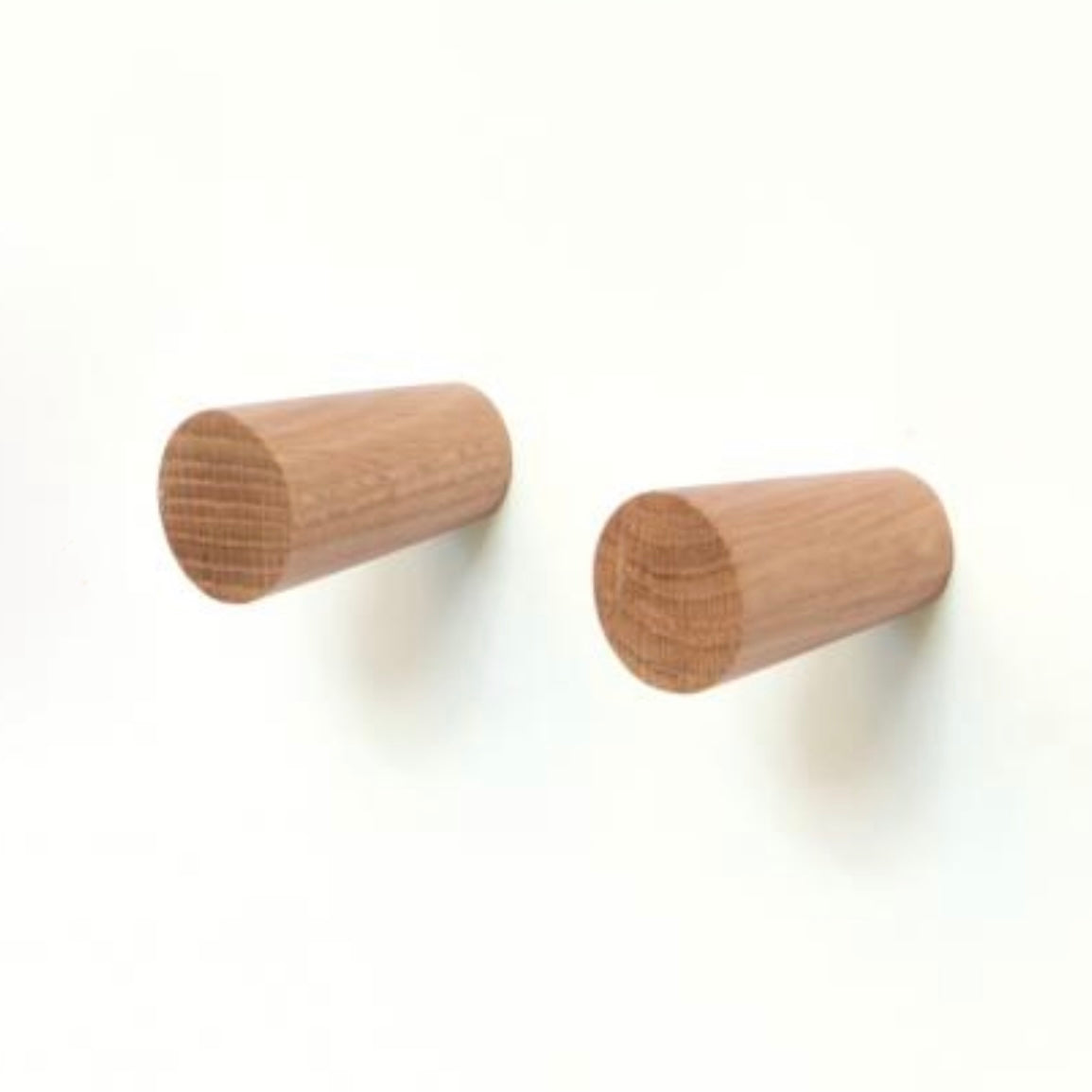 Oak Hanging Hooks - Bagel&Griff